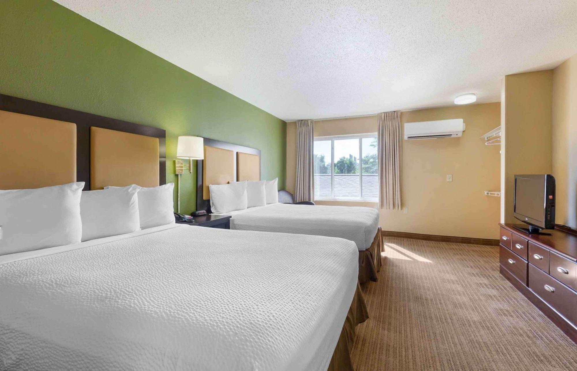 סנדי ספרינגס Extended Stay America Select Suites - Atlanta - Perimeter - Hammond Drive מראה חיצוני תמונה