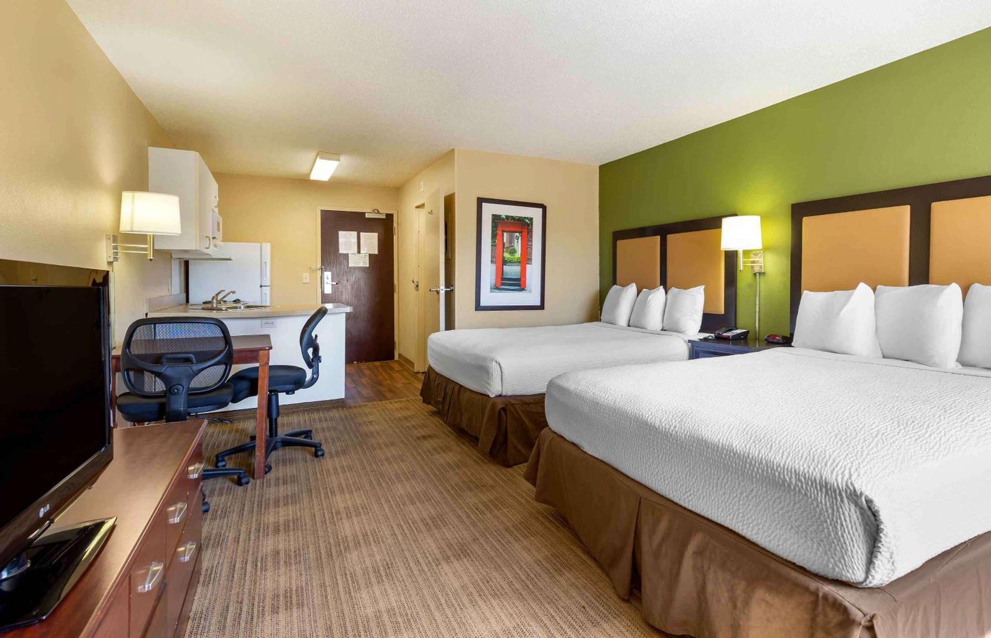 סנדי ספרינגס Extended Stay America Select Suites - Atlanta - Perimeter - Hammond Drive מראה חיצוני תמונה