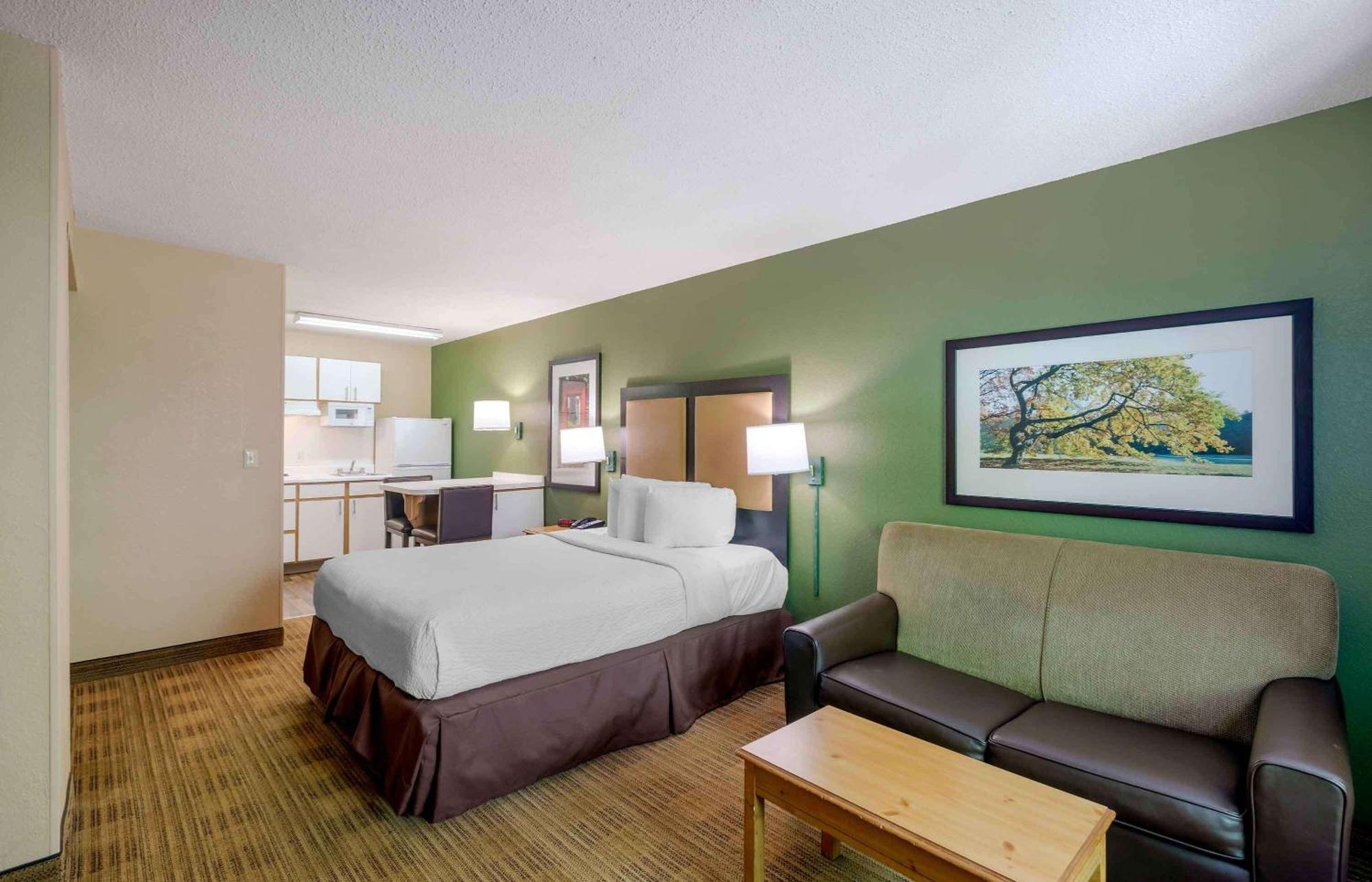סנדי ספרינגס Extended Stay America Select Suites - Atlanta - Perimeter - Hammond Drive מראה חיצוני תמונה