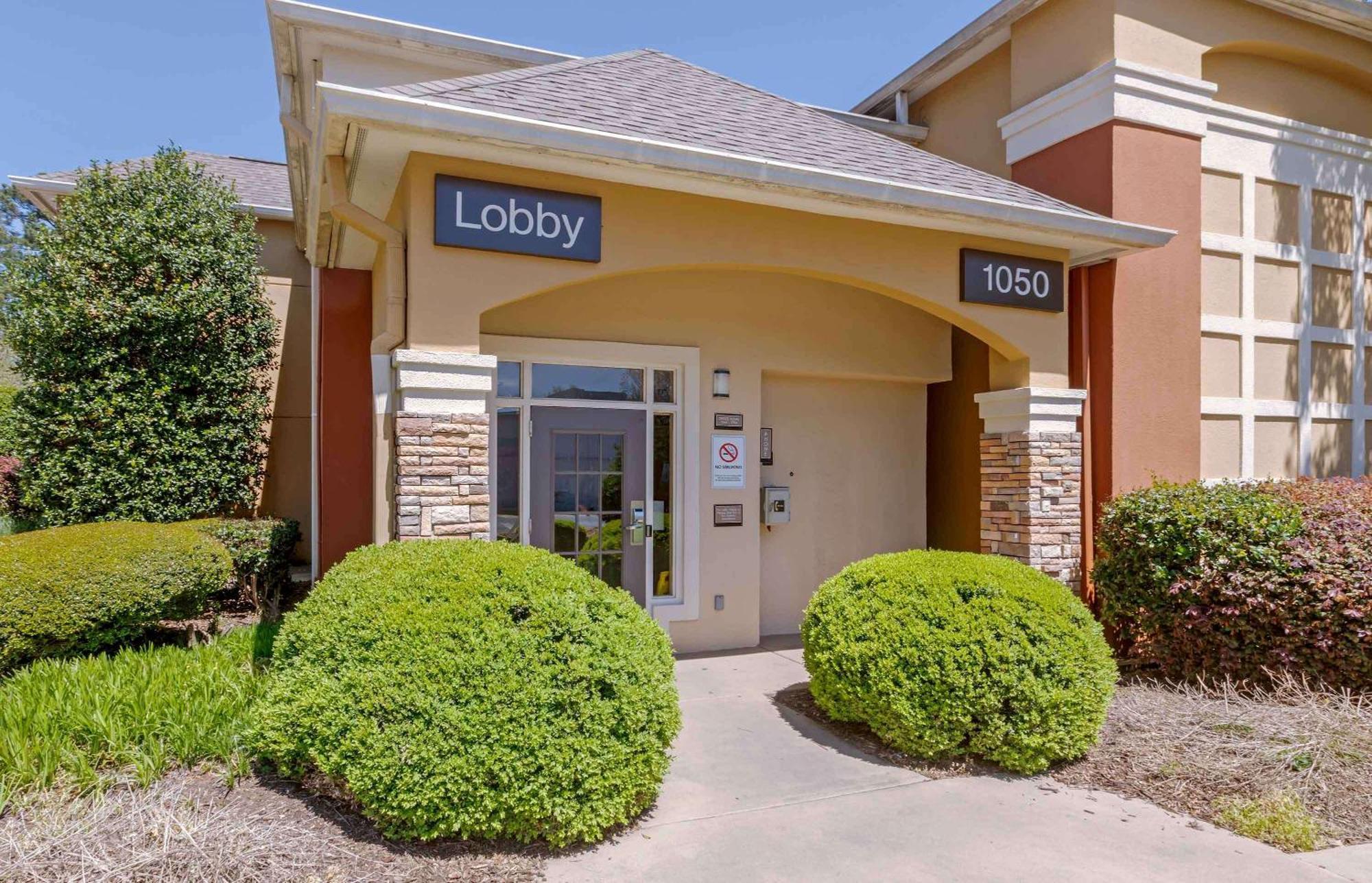 סנדי ספרינגס Extended Stay America Select Suites - Atlanta - Perimeter - Hammond Drive מראה חיצוני תמונה