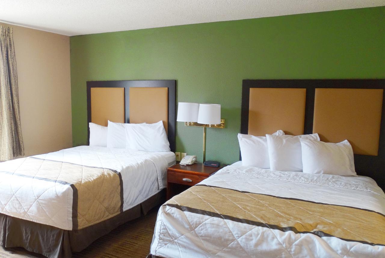 סנדי ספרינגס Extended Stay America Select Suites - Atlanta - Perimeter - Hammond Drive מראה חיצוני תמונה